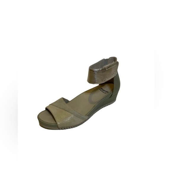 Earth Shoes - Earth wedge sandals